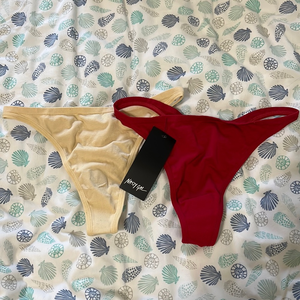 Red & Beige thong panties set